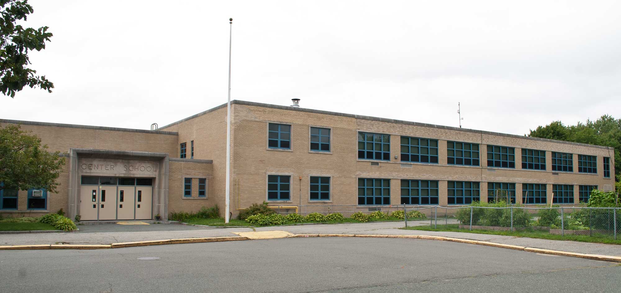 center_school Peabody Public Schools